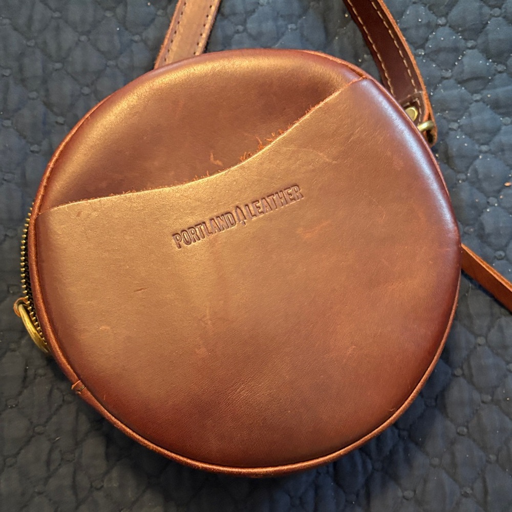 Portland Leather Round Brown Leather Belt/Crossbody Bag